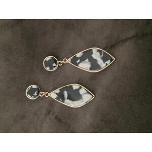 Vintage Black and White Drop Earrings – Marbled Lucite with Gold Tone Frame